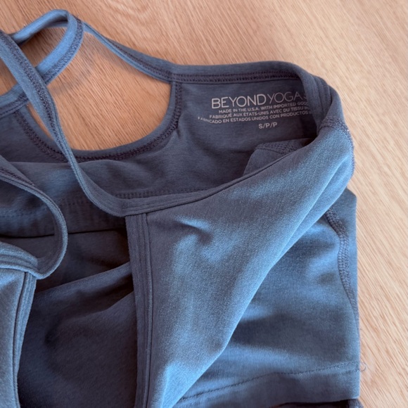 Beyond yoga Set - Picture 3 of 3